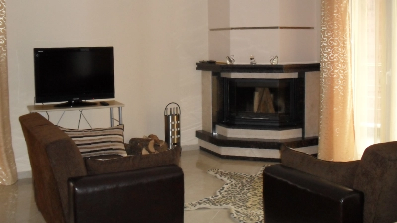 Kyknos Hotel Kastoria σουίτες με τζάκι