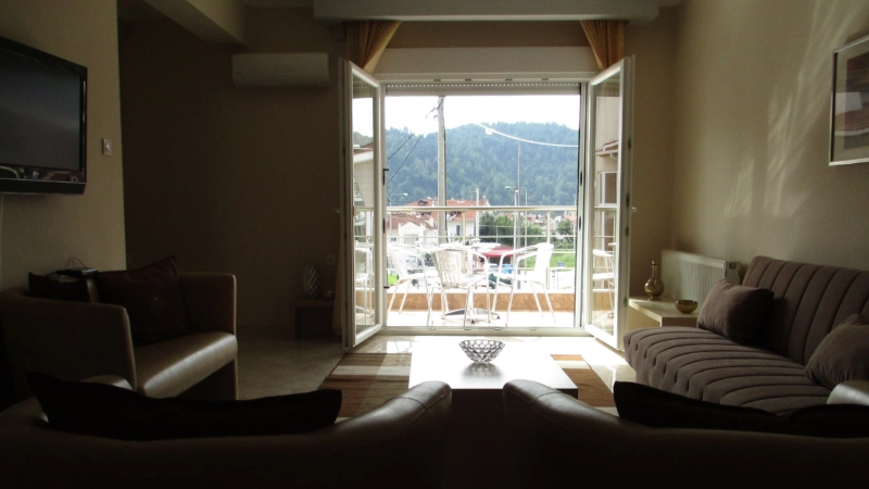 Kyknos Hotel Kastoria - Two Bedroom Deluxe Grand Suite η θέα από το σαλόνι